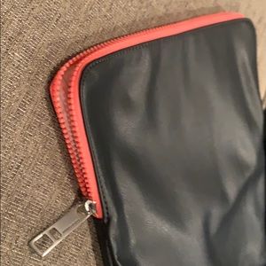 Lululemon ipad or tablet sleeve